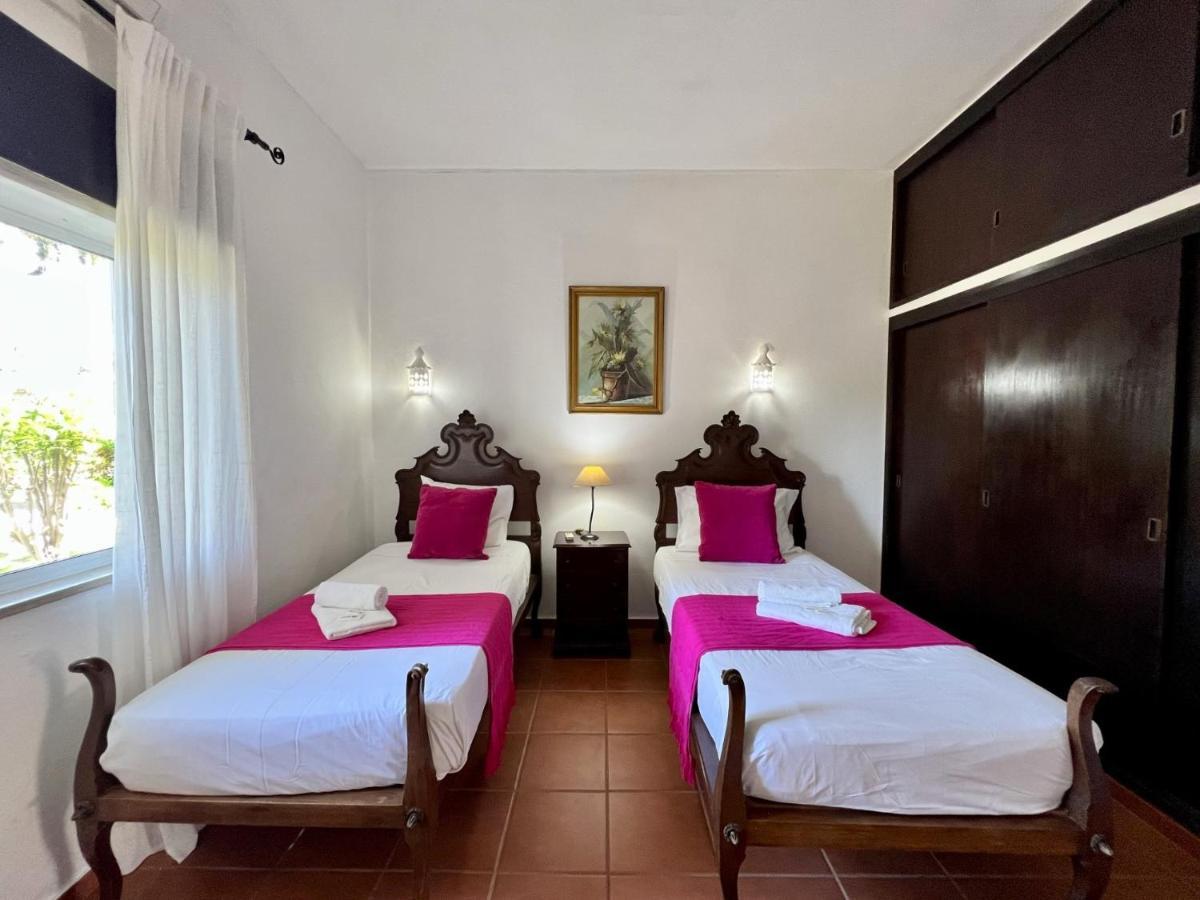 Apartamento Armacao De Pera Twins 3 With Pool By Homing Exterior foto